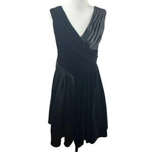 Vintage Tadashi Shoji Dress Women 10 A Line Knee Length Velvet Satin Event Black